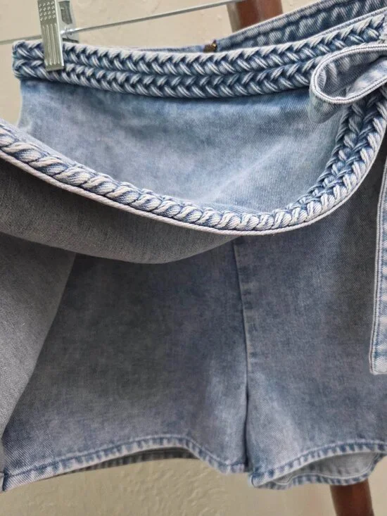 P91. Women's Braided Trim Denim Skort - Picture 6 of 7